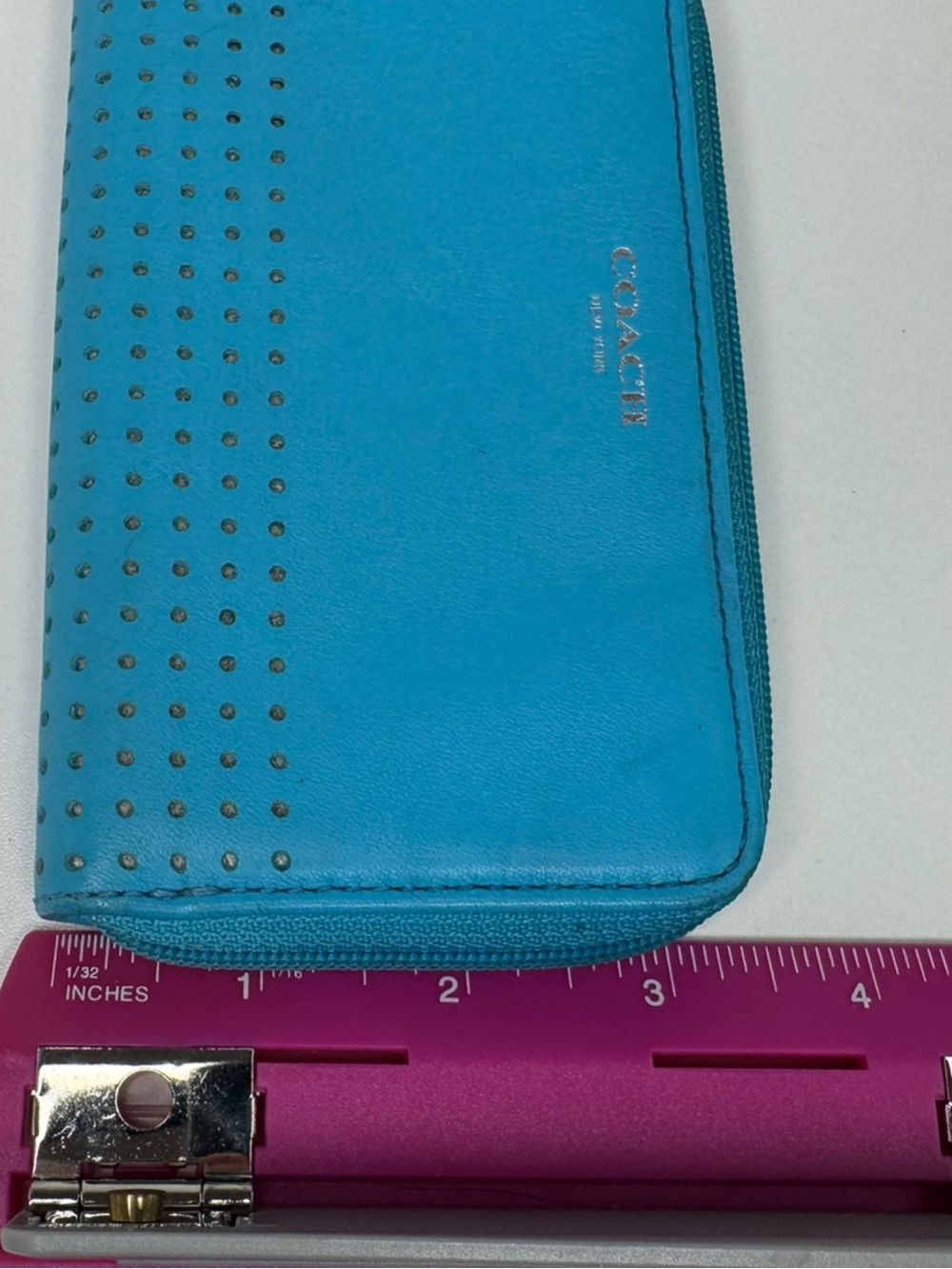 Coach Robins Egg Blue Y2K Vintage Perforated Wallet And Picture Frame Keychain - Picture 8 of 15